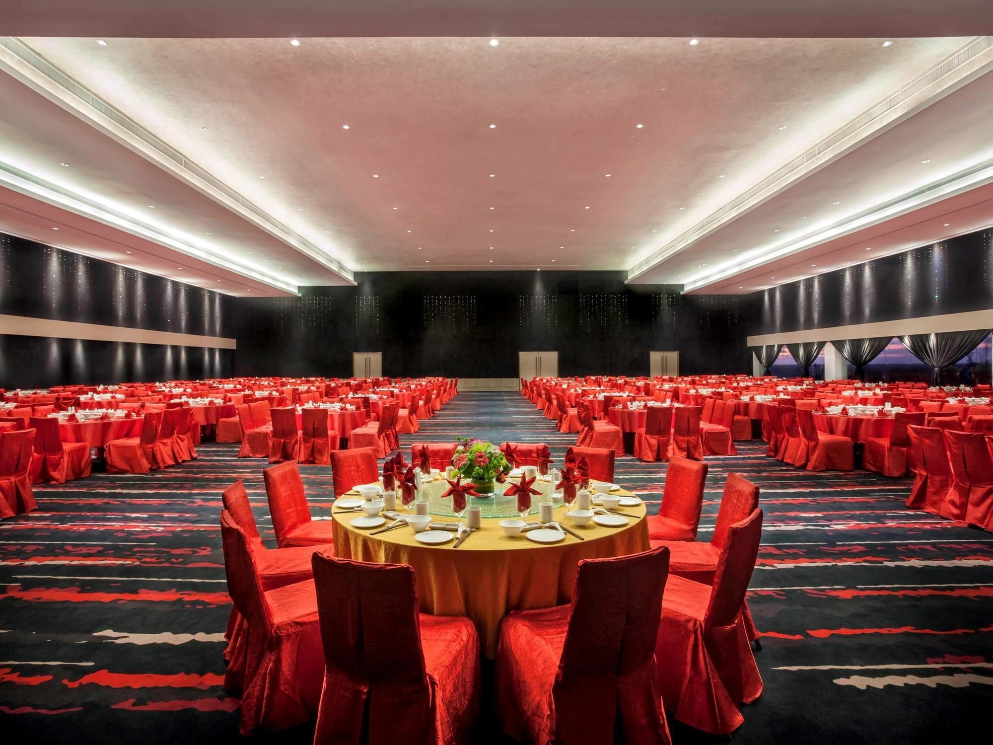 풀먼 미리 워터프런트 호텔 외부 사진 The Grand Ballroom
